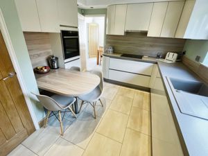 Kitchen- click for photo gallery